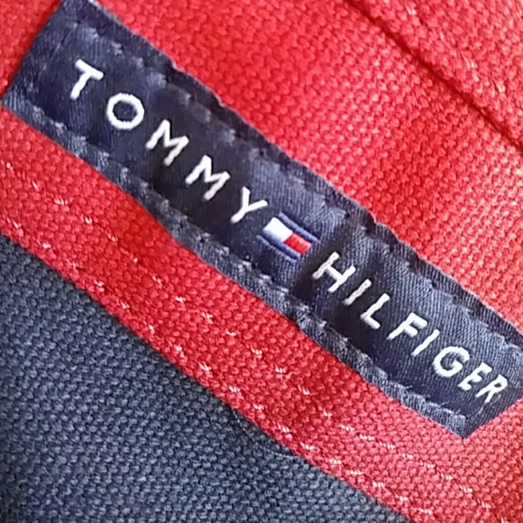 TOMMY HILFIGER Shoulder Bag!(Great Condition) - Picture 3 of 3
